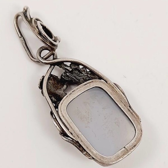 Stunning Vintage Silver 925 Faceted Chalcedony Grape Vine Pendant, 6 grams, EUC - Picture 4 of 8